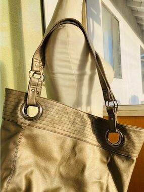 PEWTER METALLIC TOTE BAG a with SILVER RING HARDWARE SHOULDER BAG LARGE